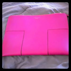 🛍Pink Tory Burch T Block Clutch🛍
